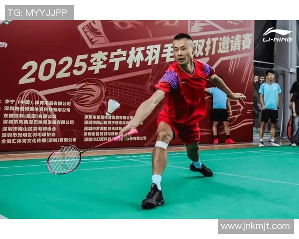 深圳羽毛球队逆袭之旅揭秘:从默默无闻到杯赛冠军的辉煌历程 深圳羽毛球队逆袭之旅揭秘:从默默无闻到杯赛冠军的辉煌历程