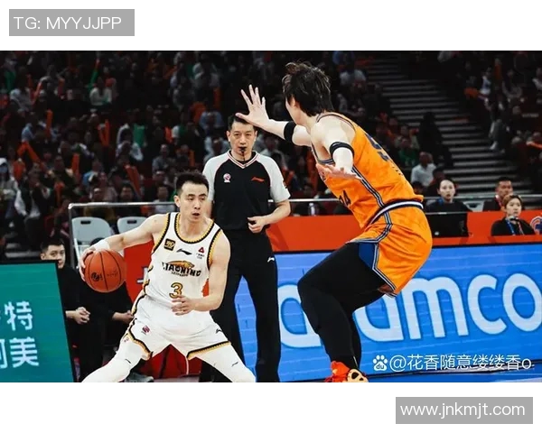 上海篮球队在篮球配合排行榜中荣登第十名展现团队实力与默契 上海篮球队在篮球配合排行榜中荣登第十名展现团队实力与默契