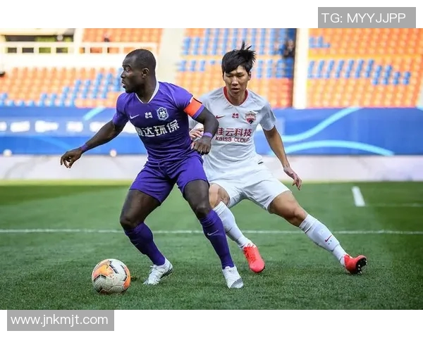 南京足球队心理素质揭秘：如何在赛场上保持冷静与自信